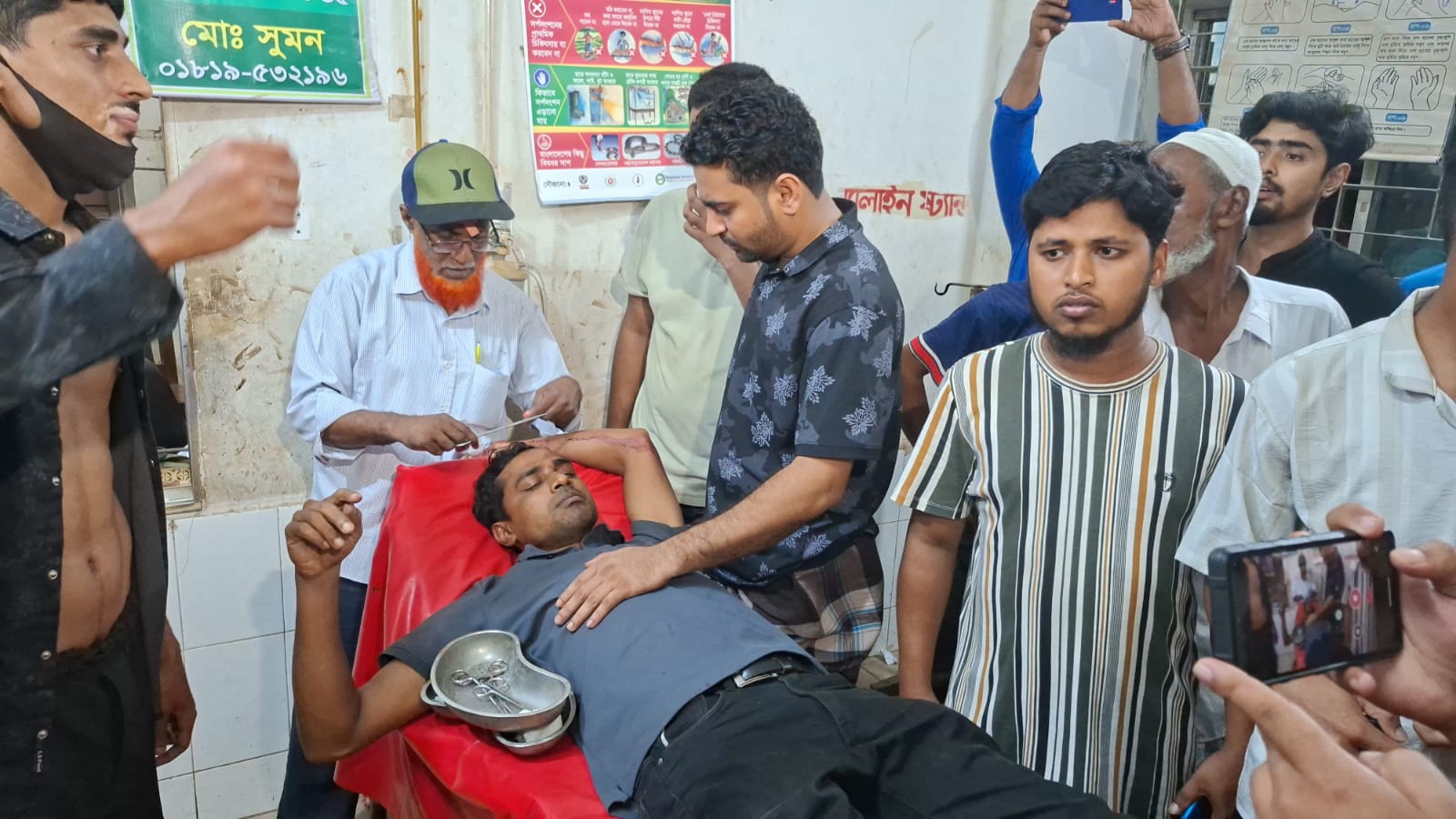 আধিপত্য বিস্তার ও বাস কাউন্টার নিয়ে যুবদলের দুই পক্ষের সংঘর্ষে আহত ১৬
