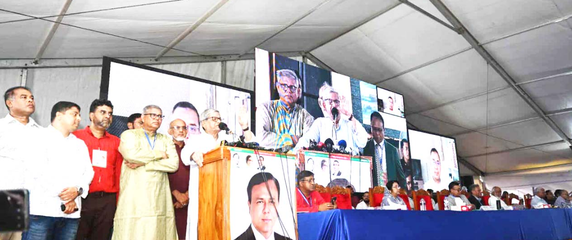 নির্বাচনকে ভিন্নখাতে নেয়ার ষড়যন্ত্র চলছে:  মির্জা ফখরুল