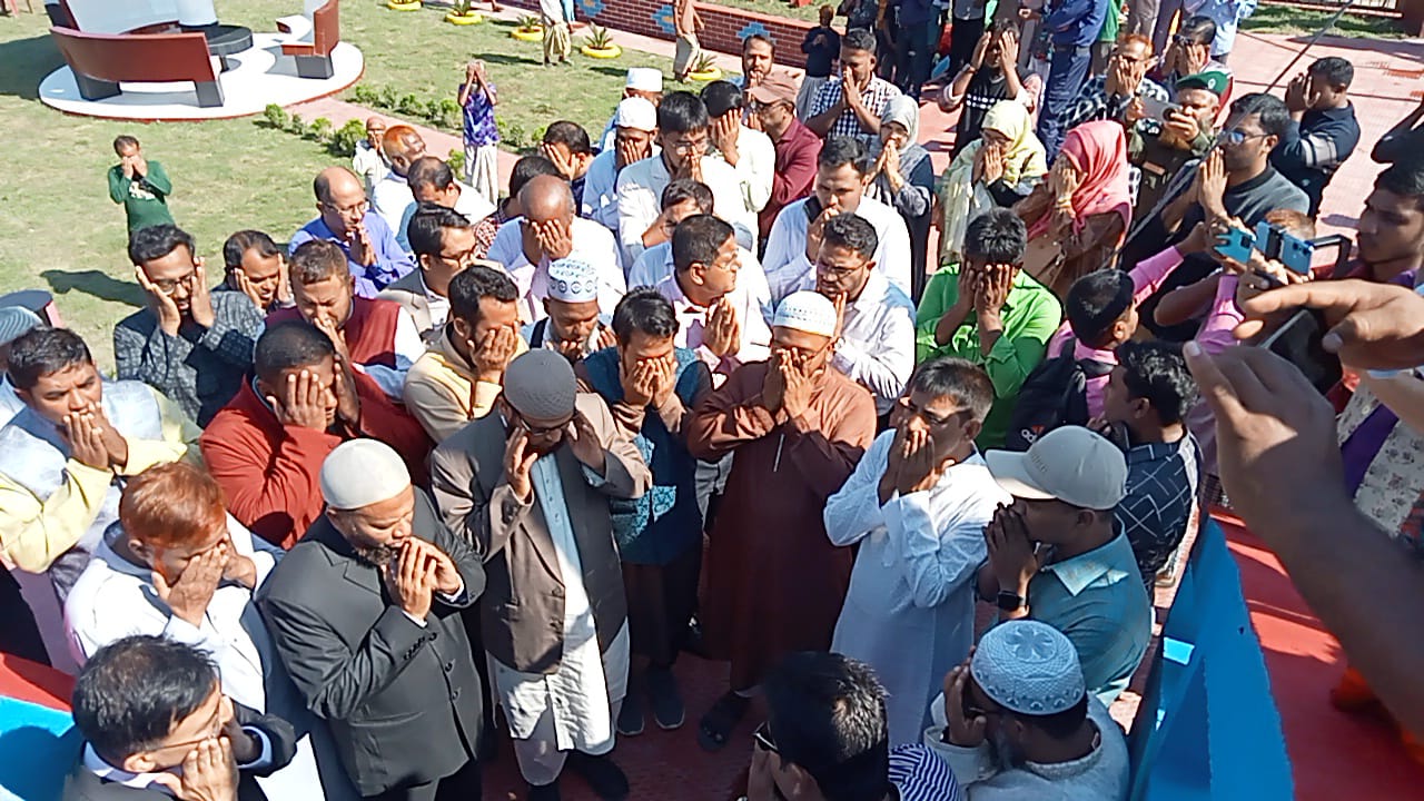 জলঢাকায় দুন্দিবাড়িতে পৌর পার্ক উদ্বোধন করলেন জেলা প্রশাসক 