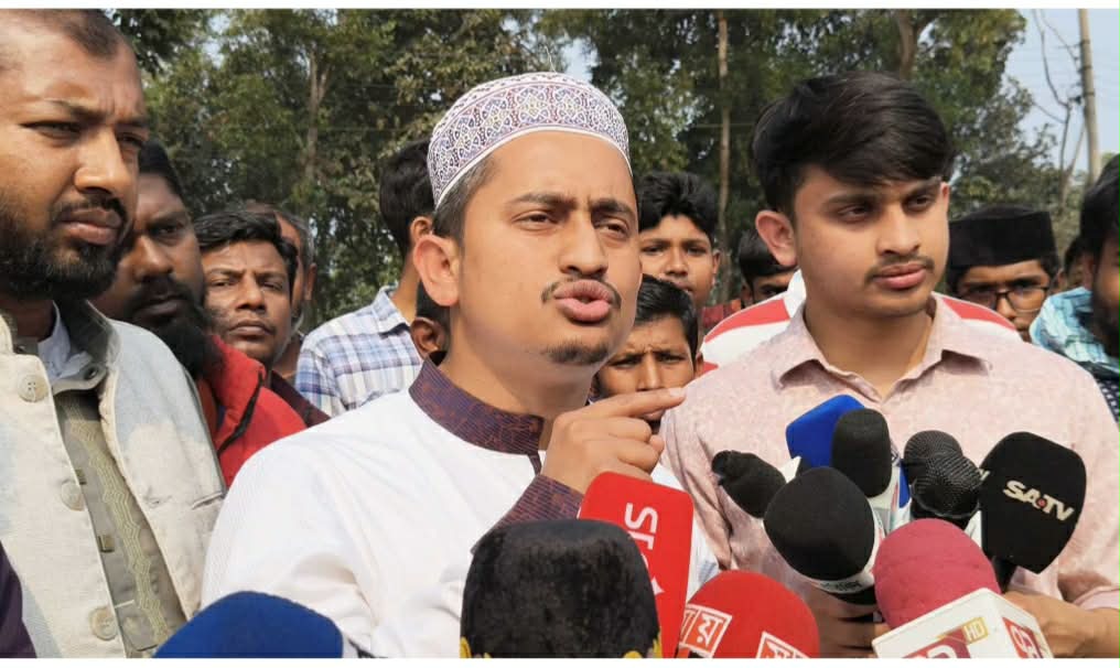বিদেশ থেকে নয়, বাংলাদেশ চলবে জনগণের সিদ্ধান্তে: সারজিস আলম