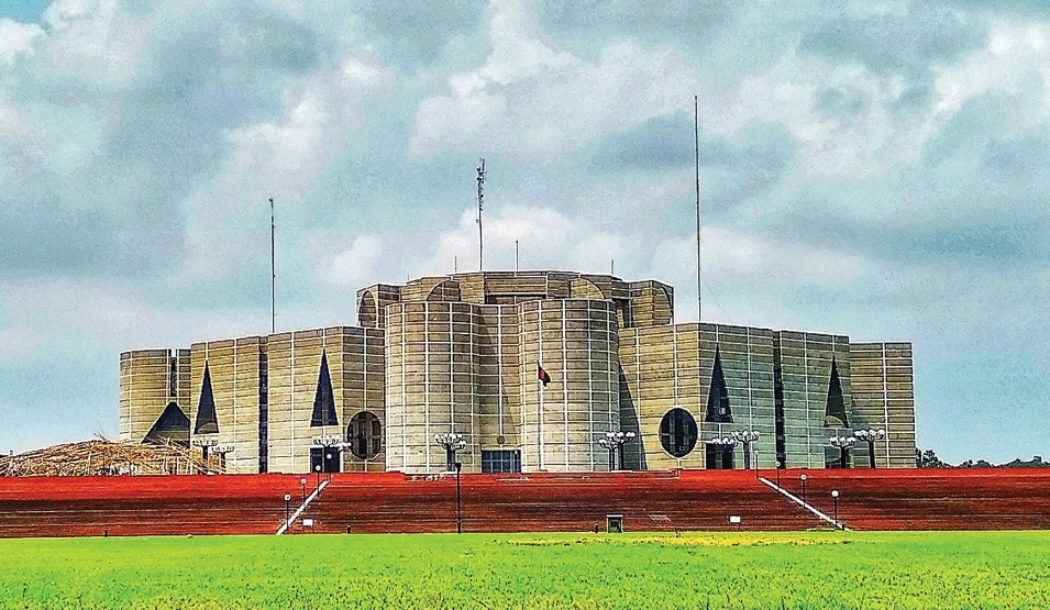১৭ ফেব্রুয়ারি শপথ নেবেন ত্রয়োদশ জাতীয় সংসদের এমপিরা