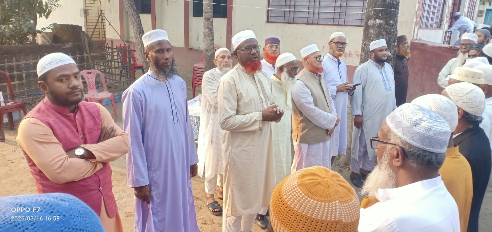 জলঢাকায় জামায়াত নেত্রী শাহিদা আনিছির জানাজা সম্পন্ন